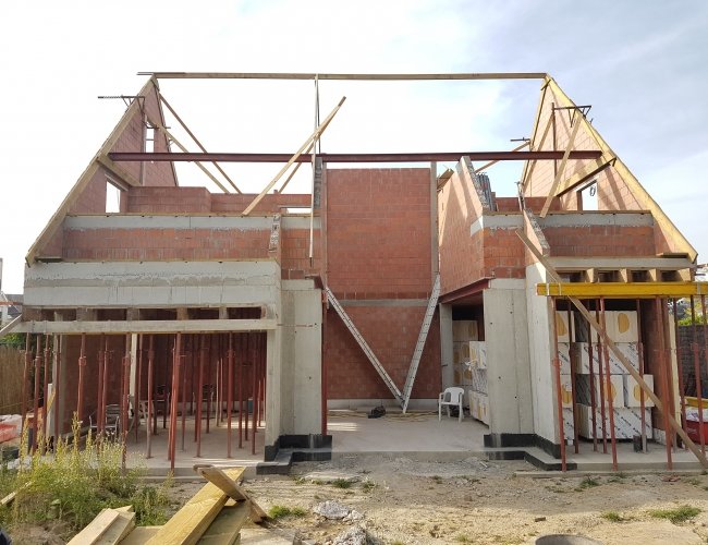 Body Melody - Uitvoering